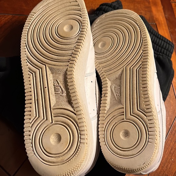 Nike - Picture 5 of 5